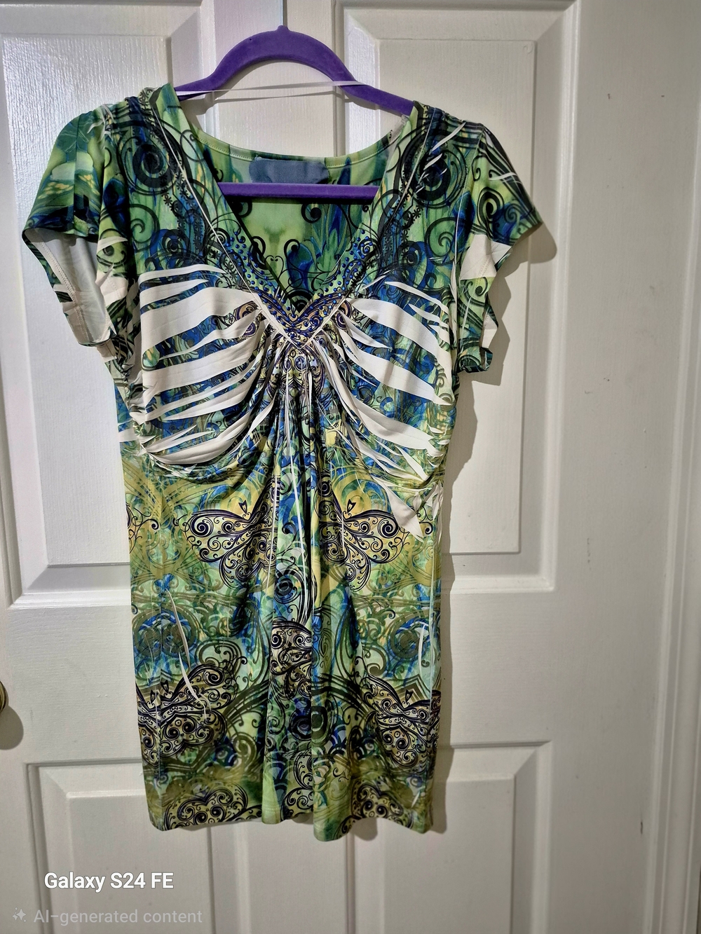Unity World Wear Green Blue Ruched V-Neck Short Sleeve Top